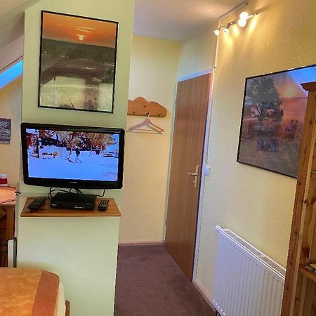 Gemuetliches Zimmer Zentral In Der Lueneburger Heide Schneverdingen Kültér fotó