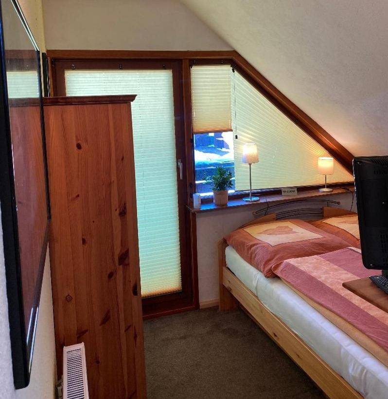 Gemuetliches Zimmer Zentral In Der Lueneburger Heide Schneverdingen Kültér fotó